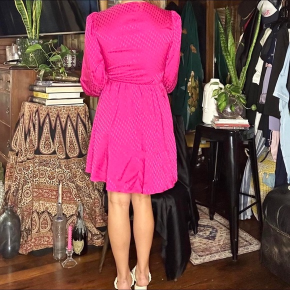 Express Pink Jacquard Print Dress - Picture 4 of 4